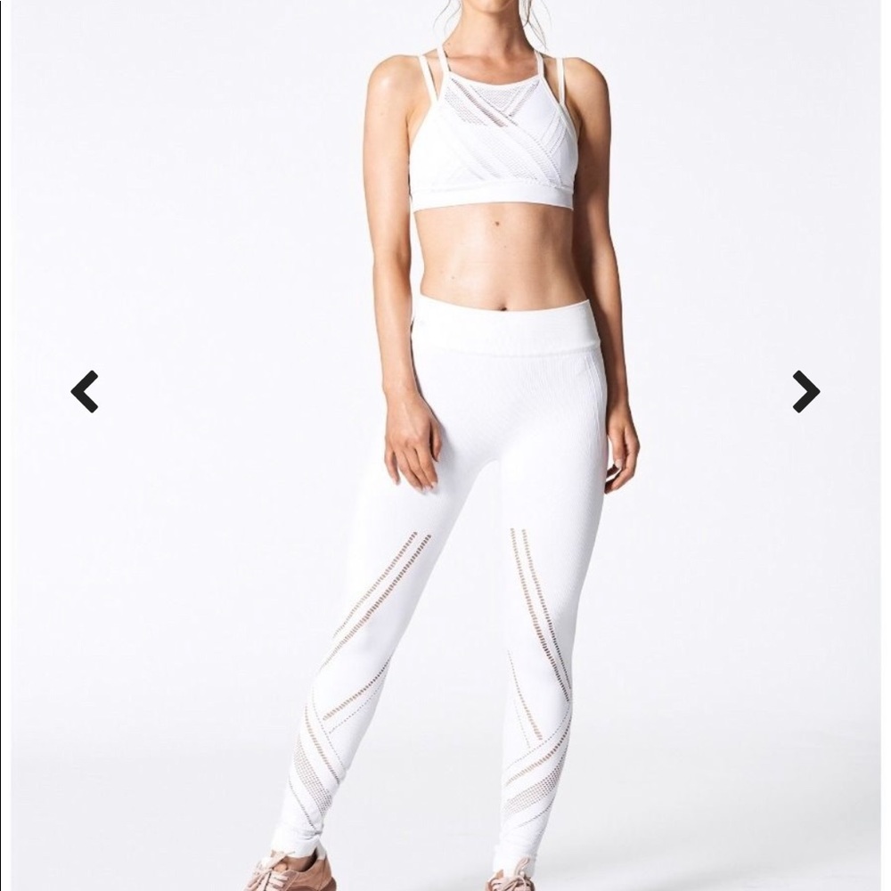 NUX athletic set gently used no tags